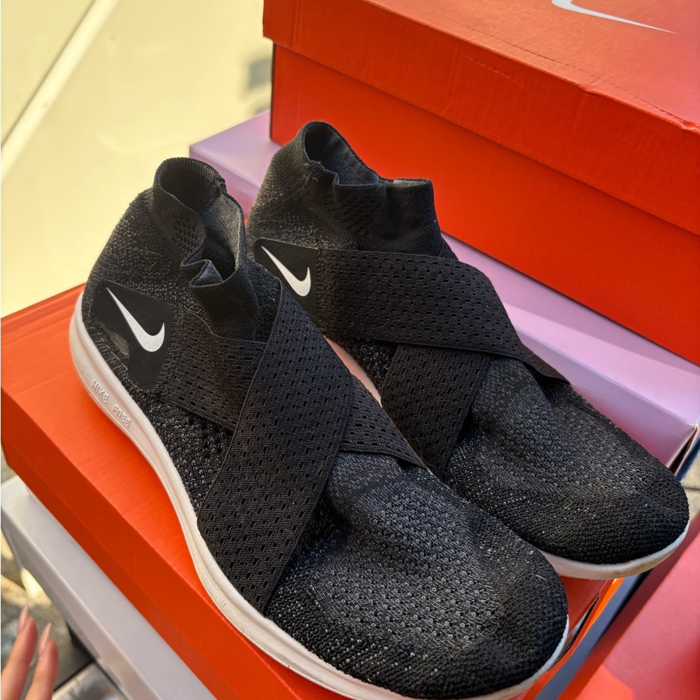 Nike Free RN Motion Flyknit 2017 'Black' - Picture 4 of 4